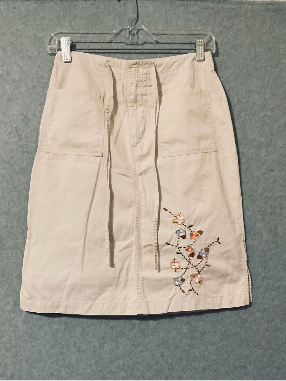 KNG Embroidered Cream Drawstring Utility Skirt SZ S